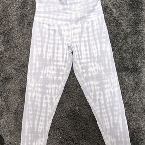 DYI Gray Tie-dye High Waist Cropped Leggings